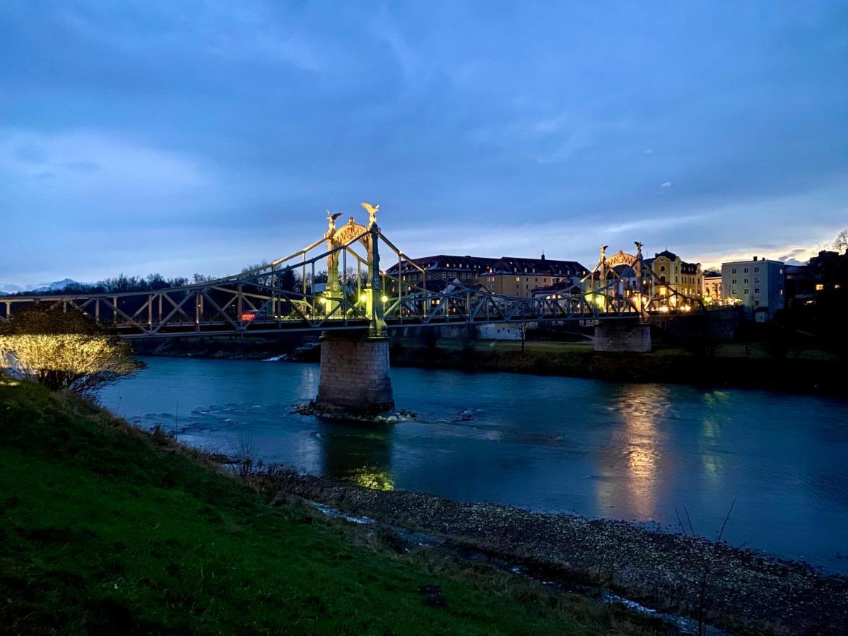 Ferienwohnung An Der Idyllischen Salzachschleife Naehe Salzburg Laufen Eksteriør bilde